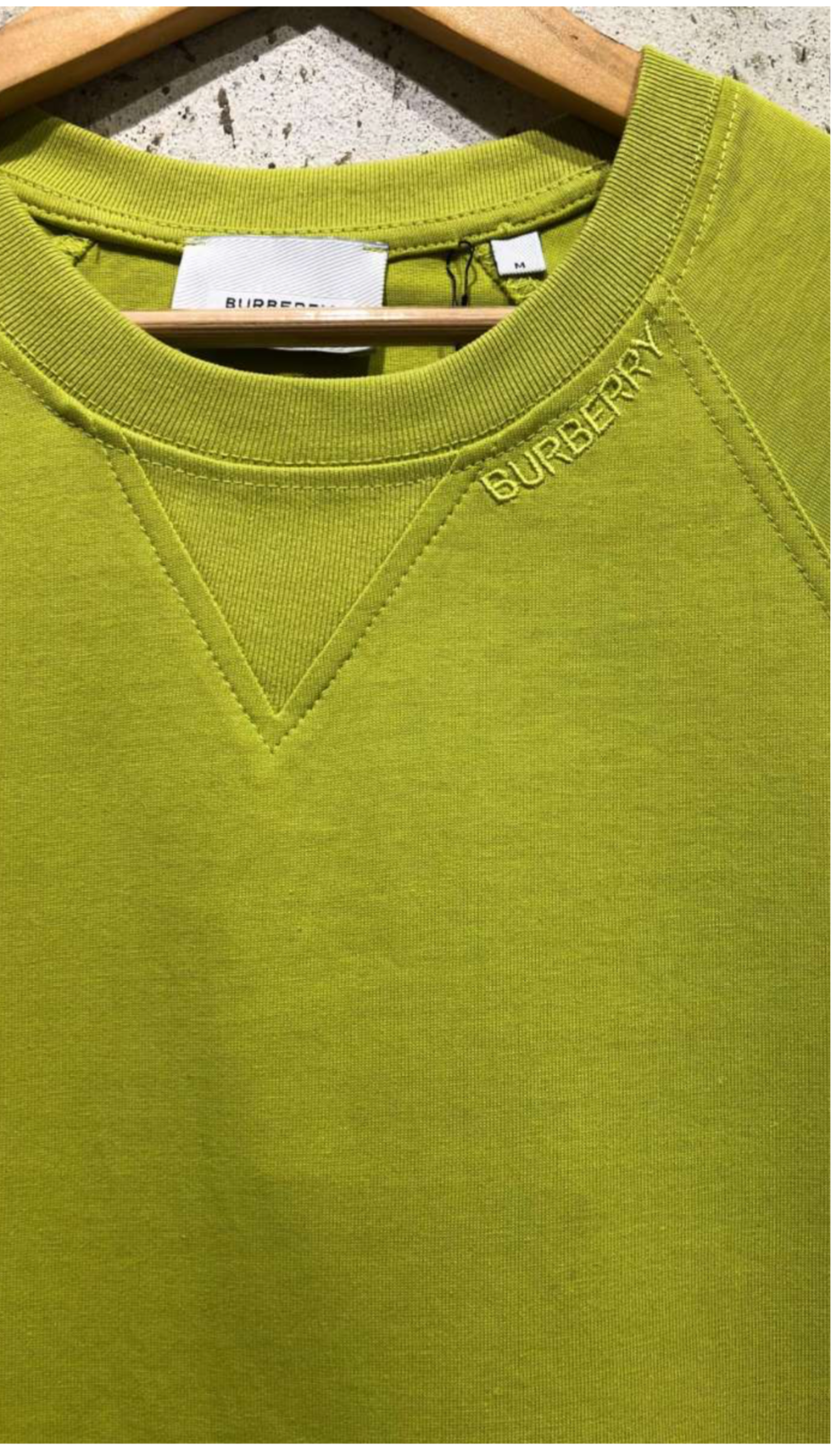 Burberry Men T-shirt