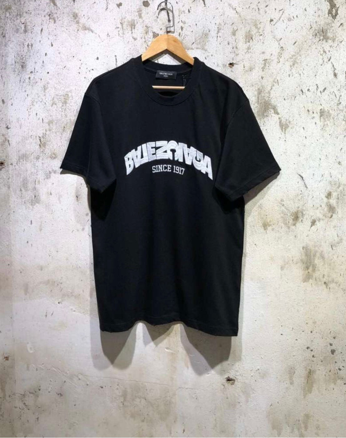 Balenciaga Men T-shirt