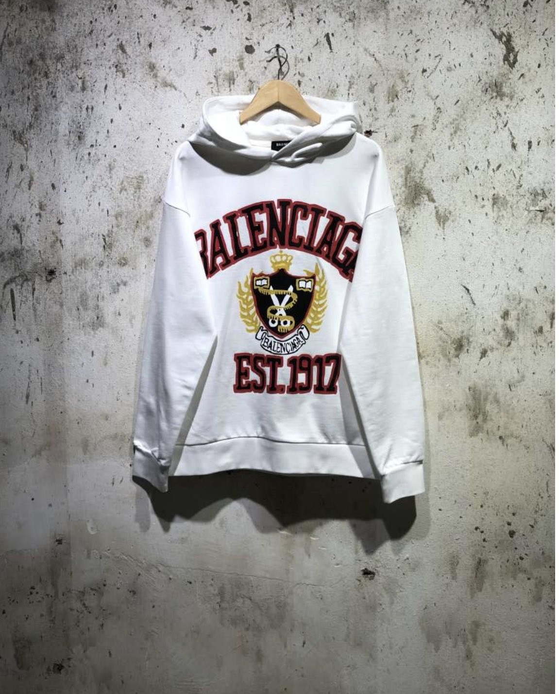 Balenciaga Men Sweater